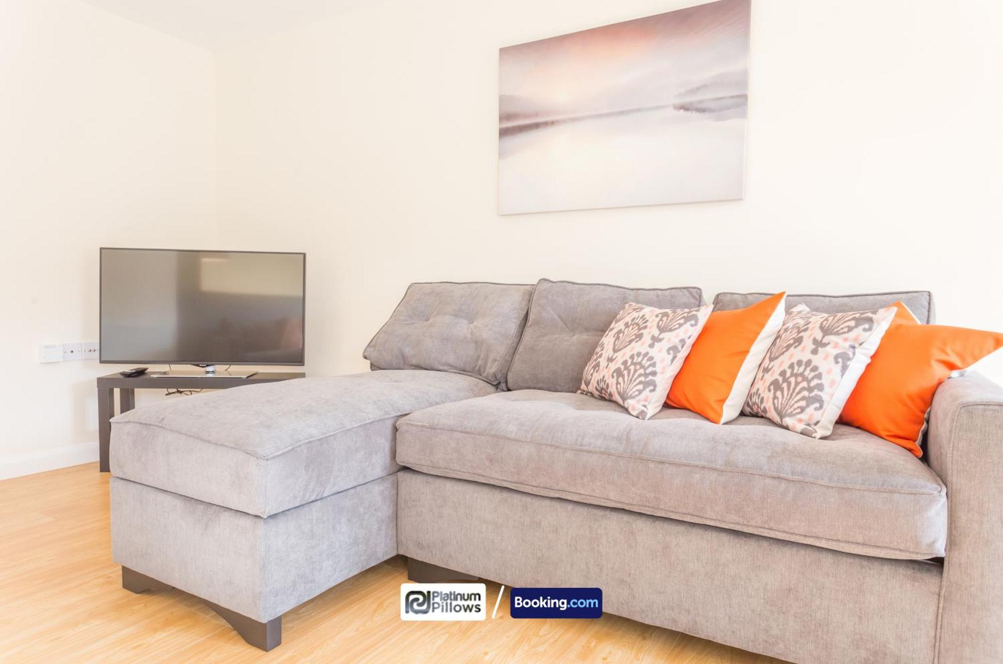 Modern Oxford 2 Bedroom Apartments, Families & Contractor Accommodation, Near John Radcliffe Hospital Buitenkant foto