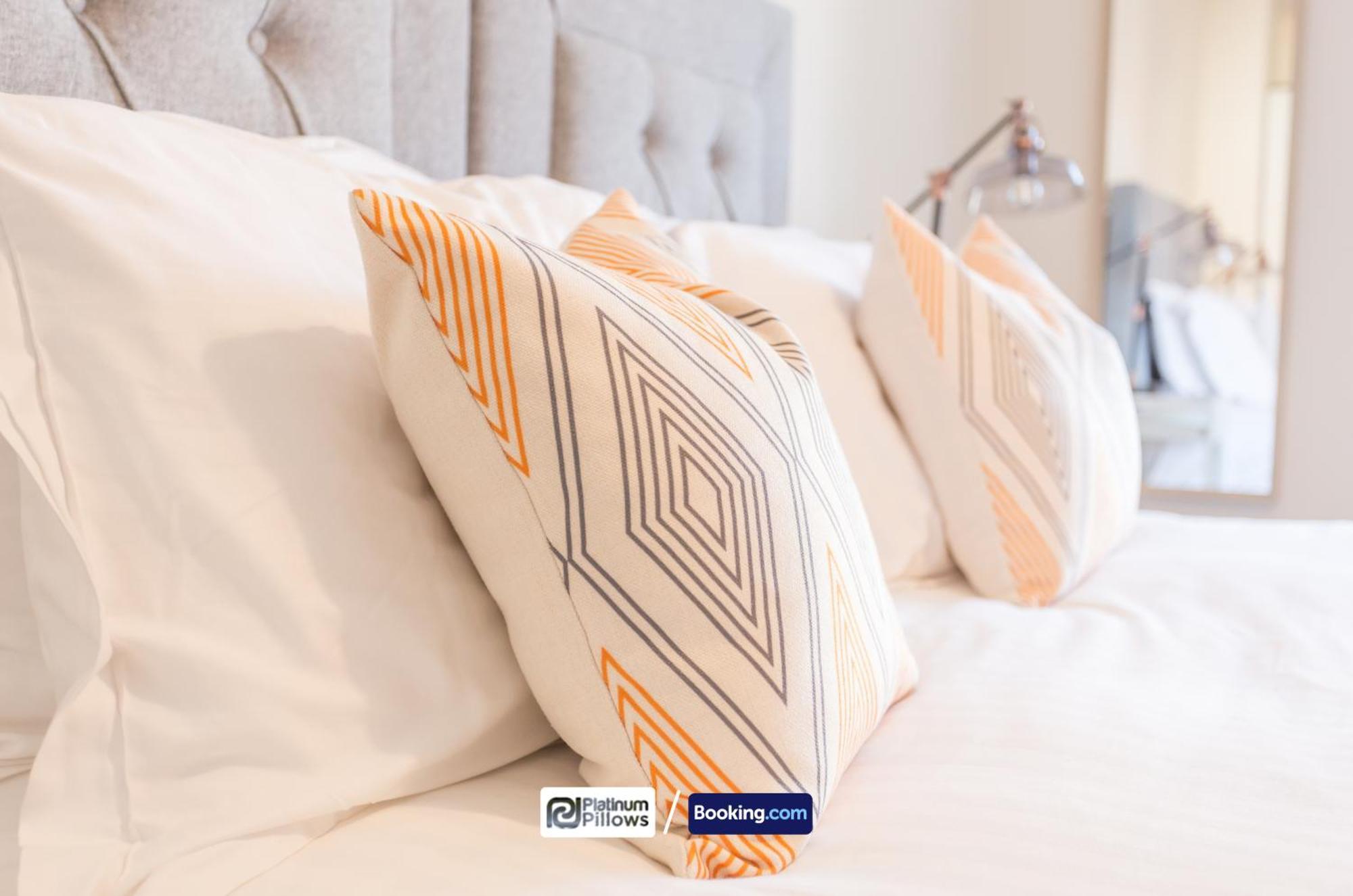 Modern Oxford 2 Bedroom Apartments, Families & Contractor Accommodation, Near John Radcliffe Hospital Buitenkant foto