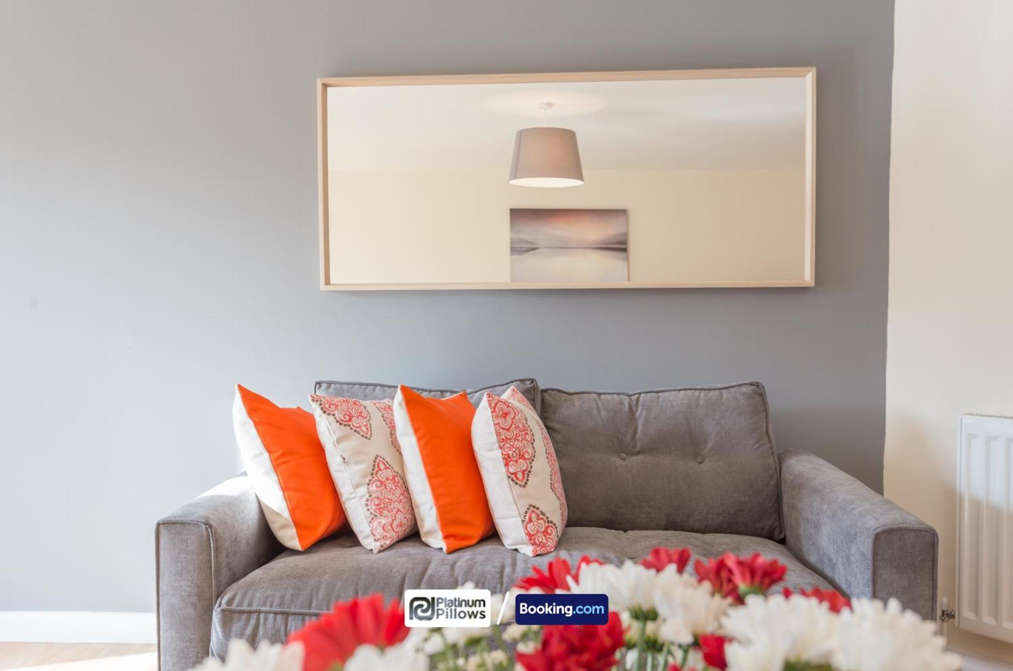 Modern Oxford 2 Bedroom Apartments, Families & Contractor Accommodation, Near John Radcliffe Hospital Buitenkant foto