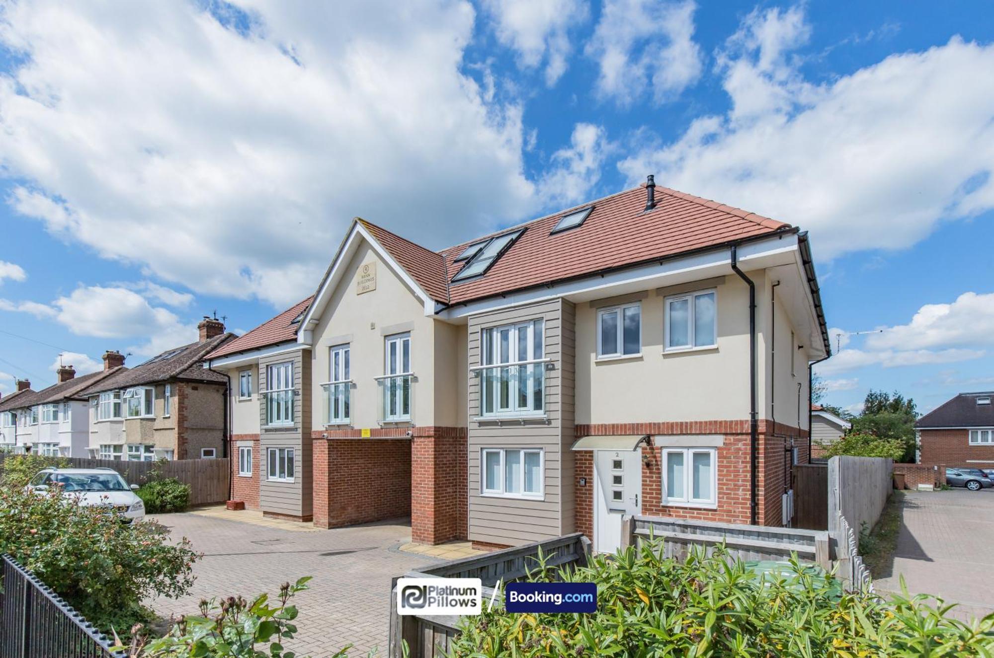 Modern Oxford 2 Bedroom Apartments, Families & Contractor Accommodation, Near John Radcliffe Hospital Buitenkant foto