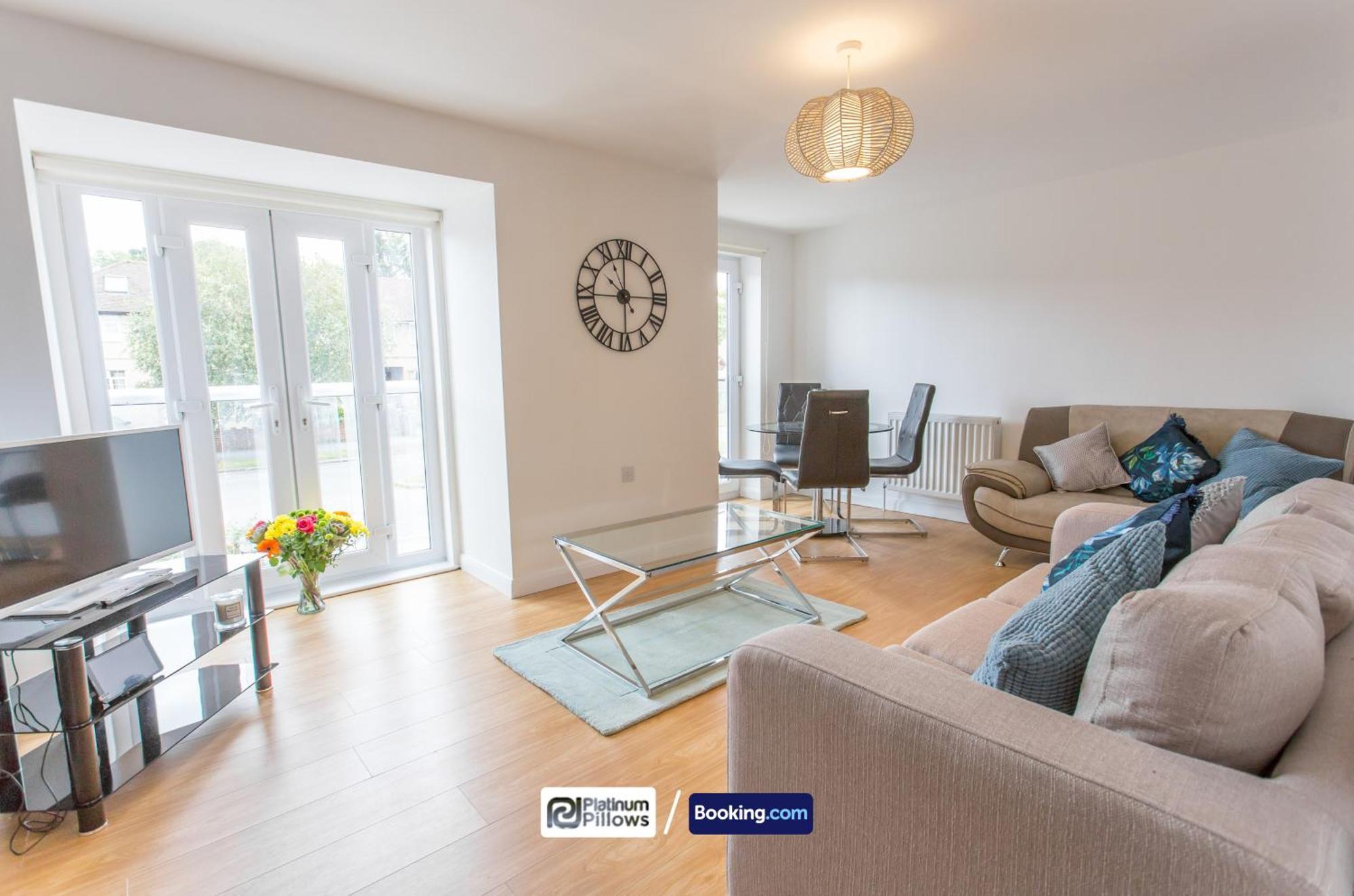 Modern Oxford 2 Bedroom Apartments, Families & Contractor Accommodation, Near John Radcliffe Hospital Buitenkant foto